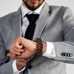 Havu Watches Apple Watch Ultra -ranneke, pähkinäpuu
